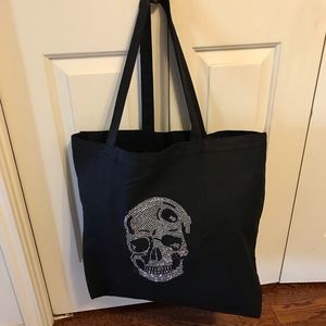 Q Tote Bag